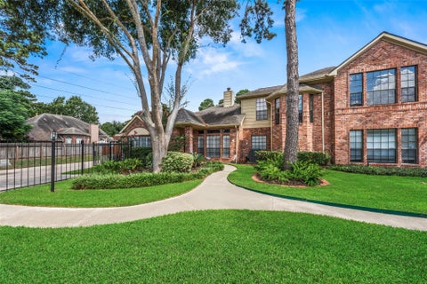 Photo of 16419 N Eldridge Parkway #E, Tomball, TX 77377 (MLS # 3719430)