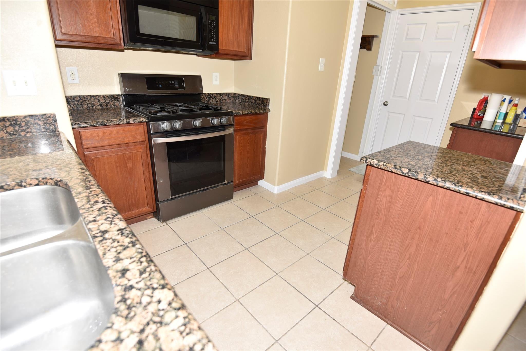 26811 Blacktail Court