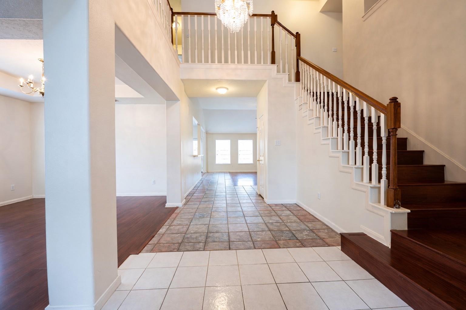 8902 Spoon Creek Lane