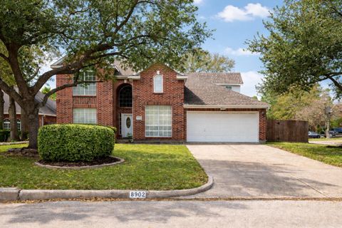 Photo of 8902 Spoon Creek Lane, Spring, TX 77379 (MLS # 49957465)