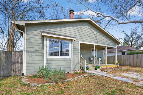 214 Texas Street Tomball TX 77375