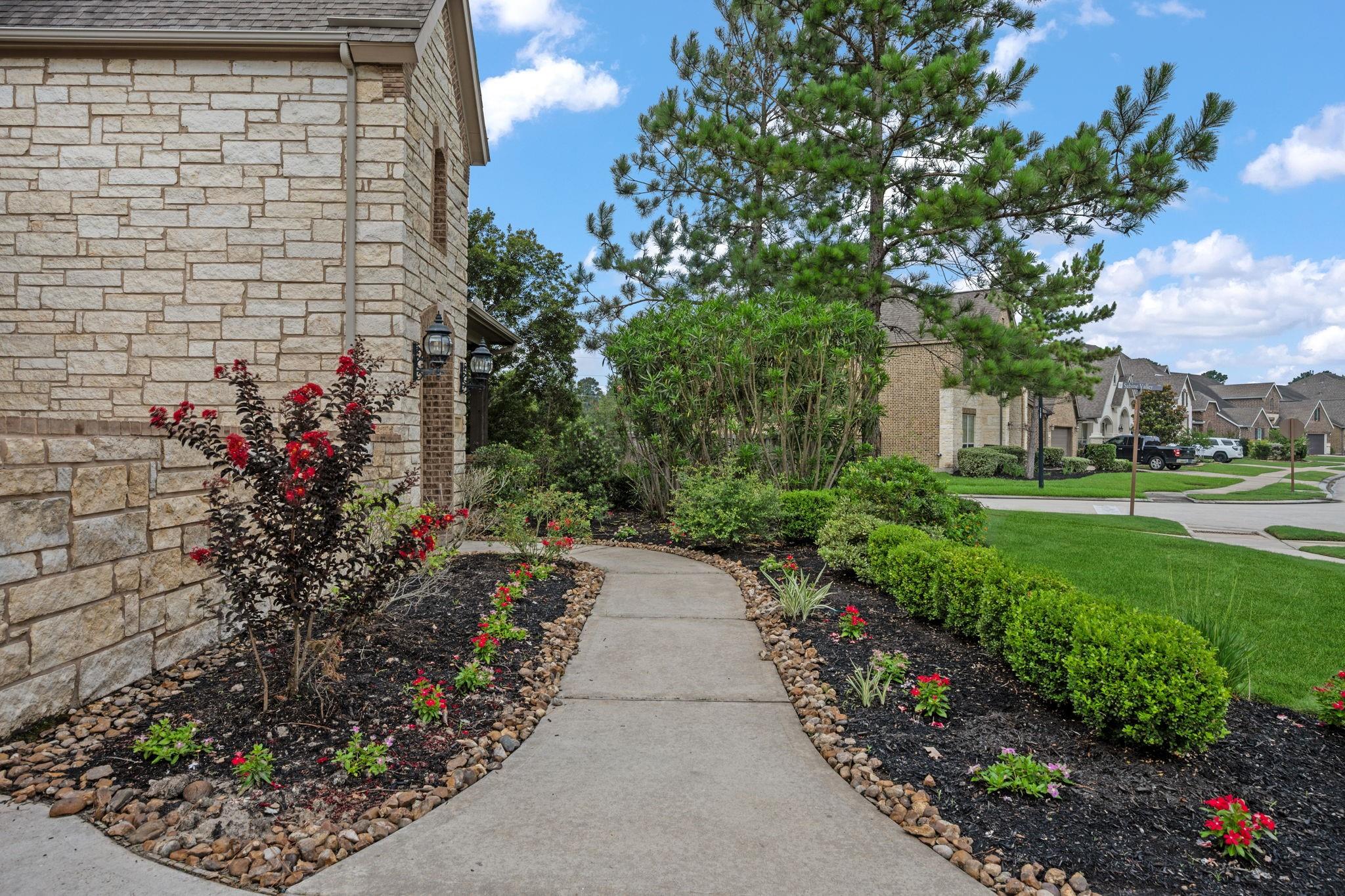 28680 Clear Woods Drive