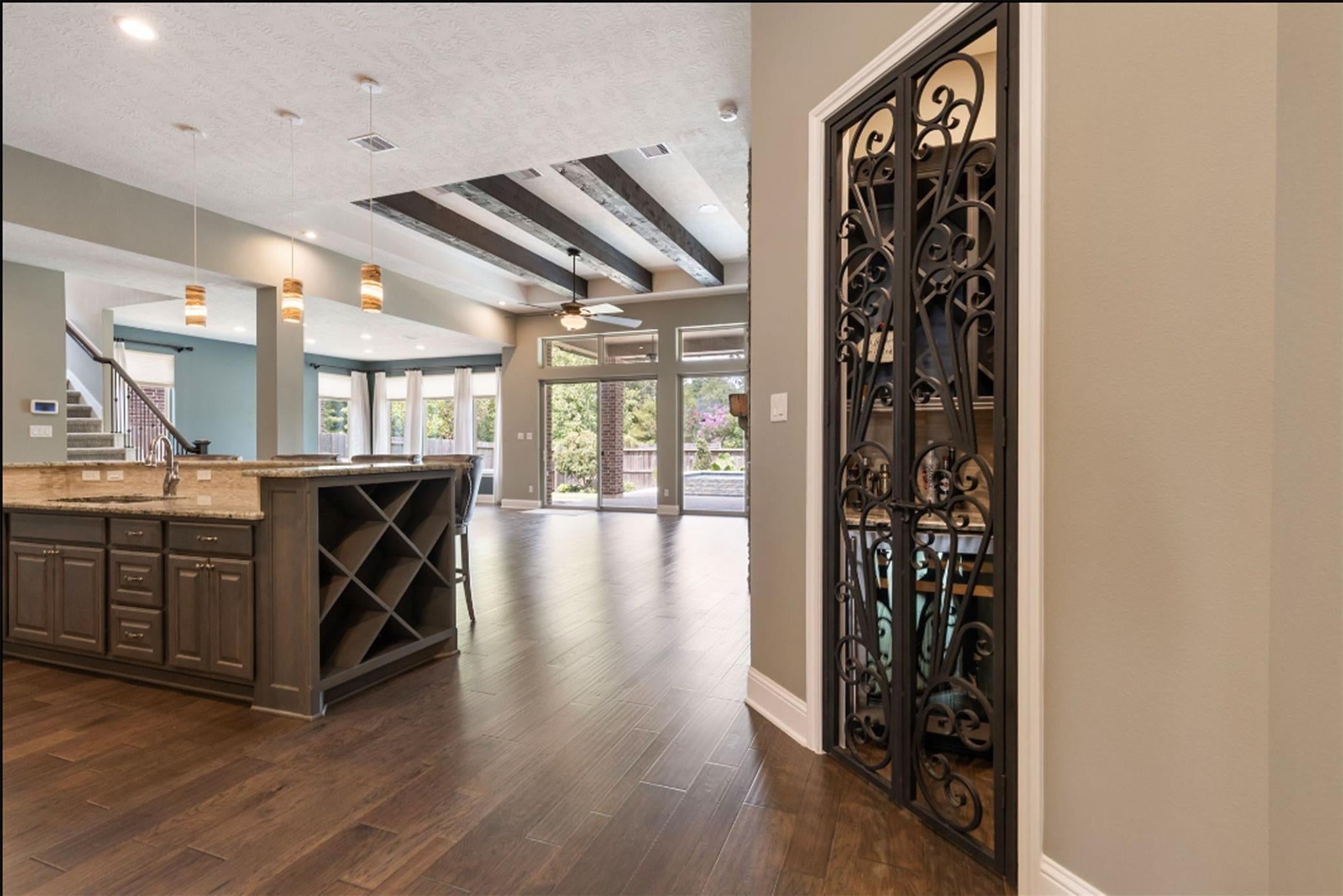 4123 Flagstone Pine Lane