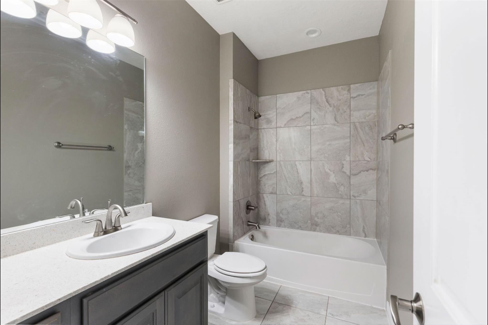 4123 Flagstone Pine Lane