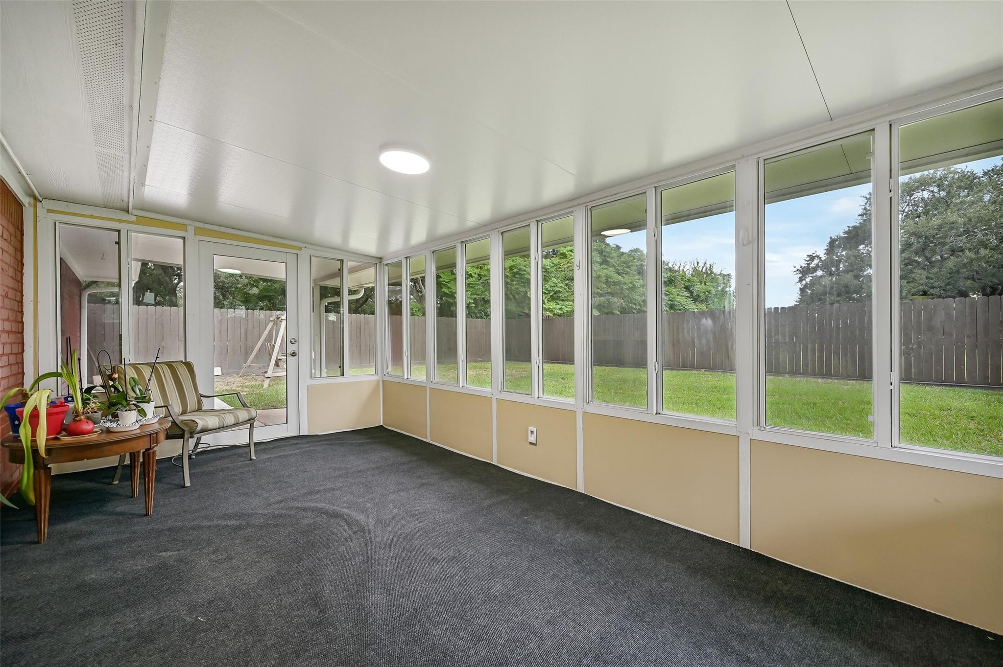 5403 Carmona Lane