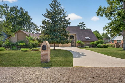 Photo of 589 Brandon Road, Conroe, TX 77302 (MLS # 28004915)