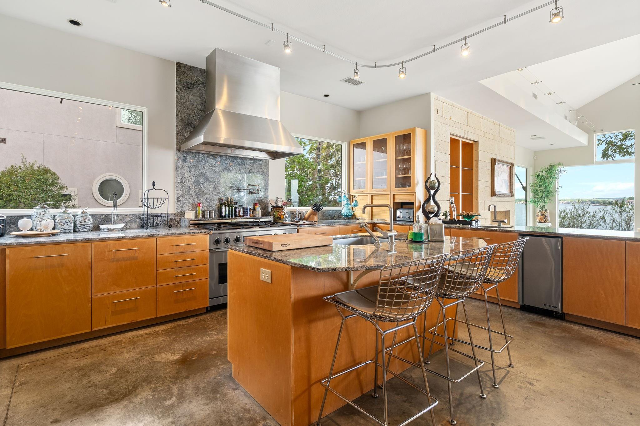 59 Lake Estates Drive