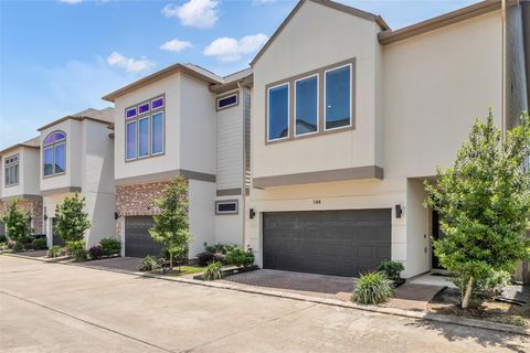 Tiny photo for 144 Knightsbridge Park Lane, Houston, TX 77018 (MLS # 71031382)