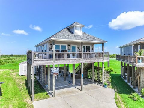 Photo of 3263 Hidden Gold, Crystal Beach, TX 77650 (MLS # 42455504)