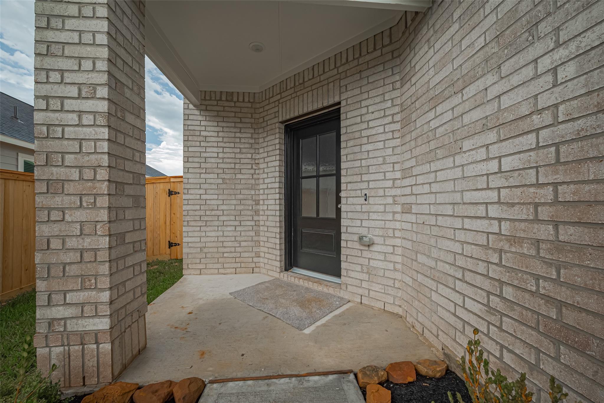 440 Stone Placa Trail