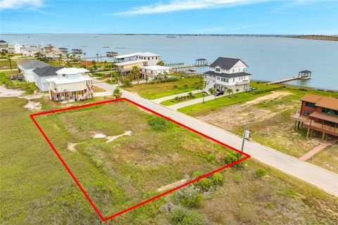 Vacant Land For Sale - 9115 W Bay Road<br/> Galveston, TX 77554