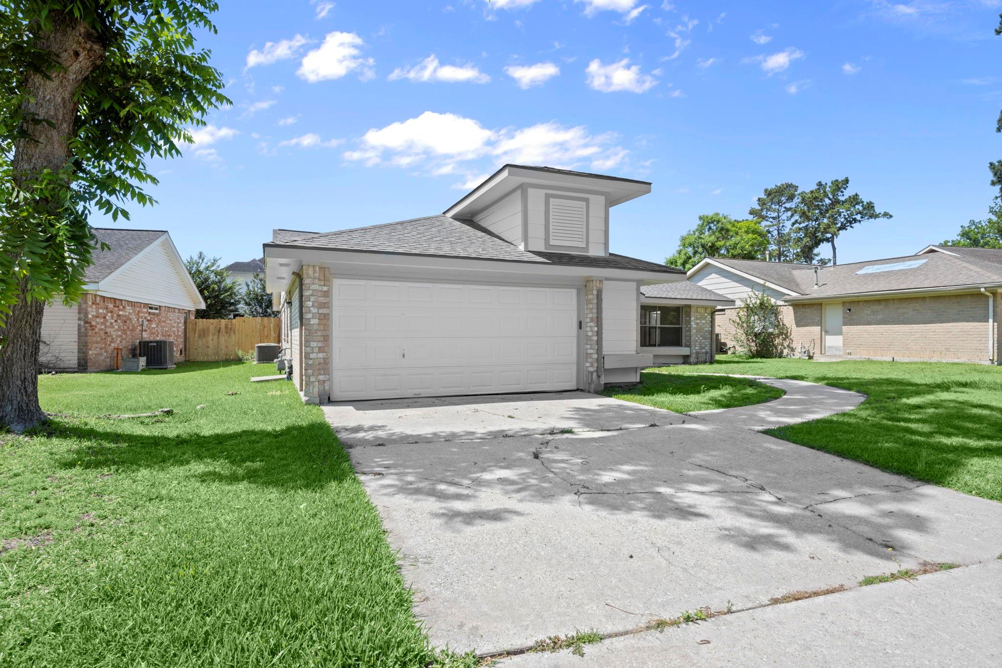 7415 Creekfield Drive