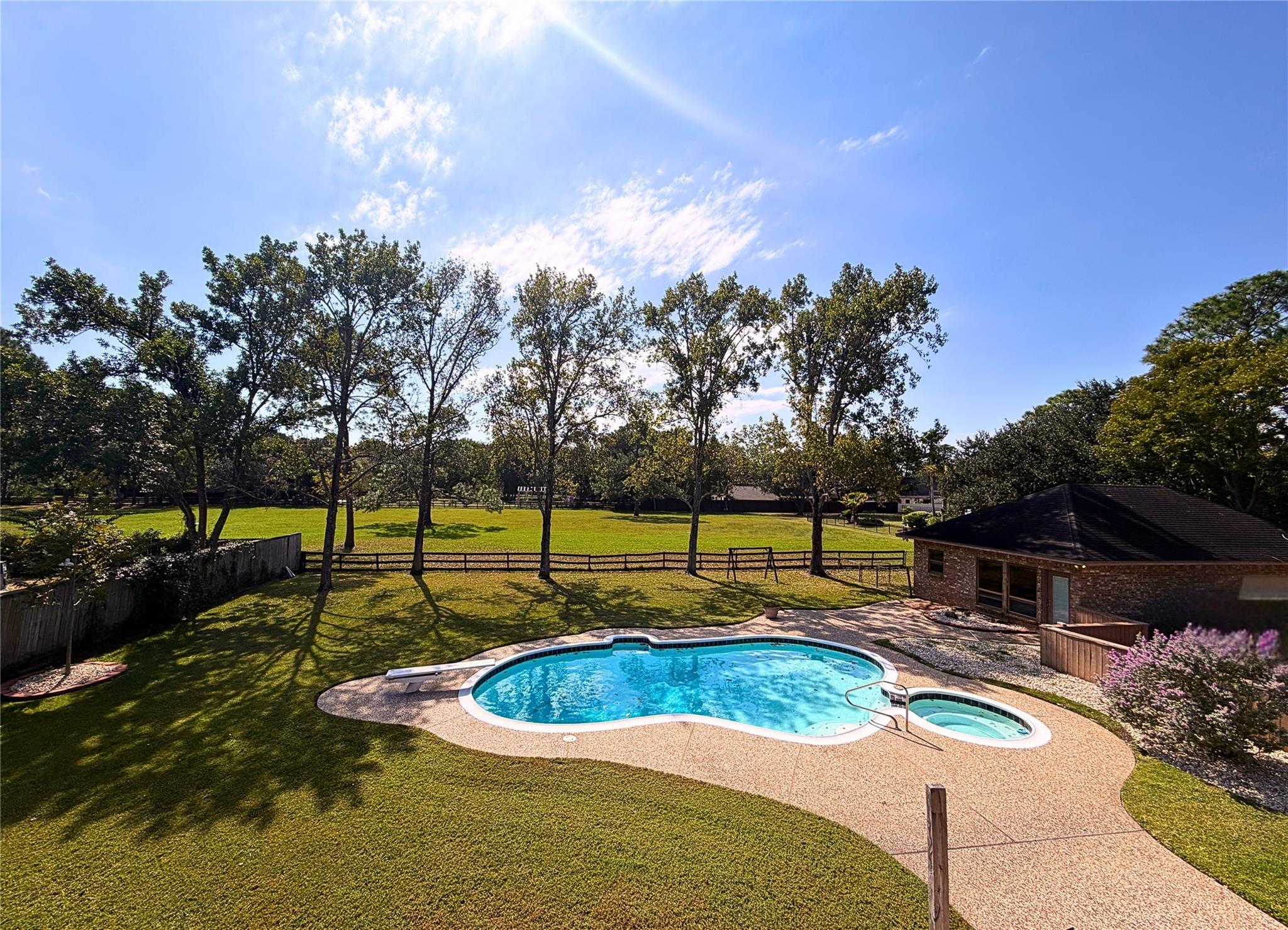 206 Sunset Drive