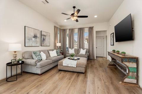 Photo of 19434 Pacers Gait Lane, Tomball, TX 77377 (MLS # 96932416)
