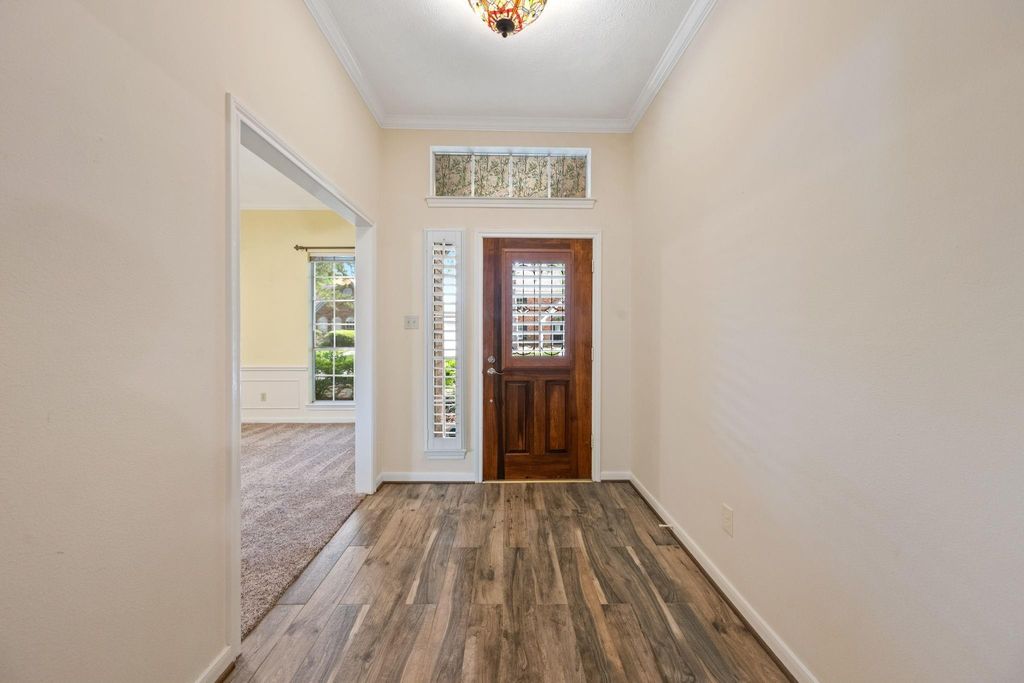 Photo of 6007 Summer Oaks Drive, Humble, TX 77346 (MLS # 48319237)