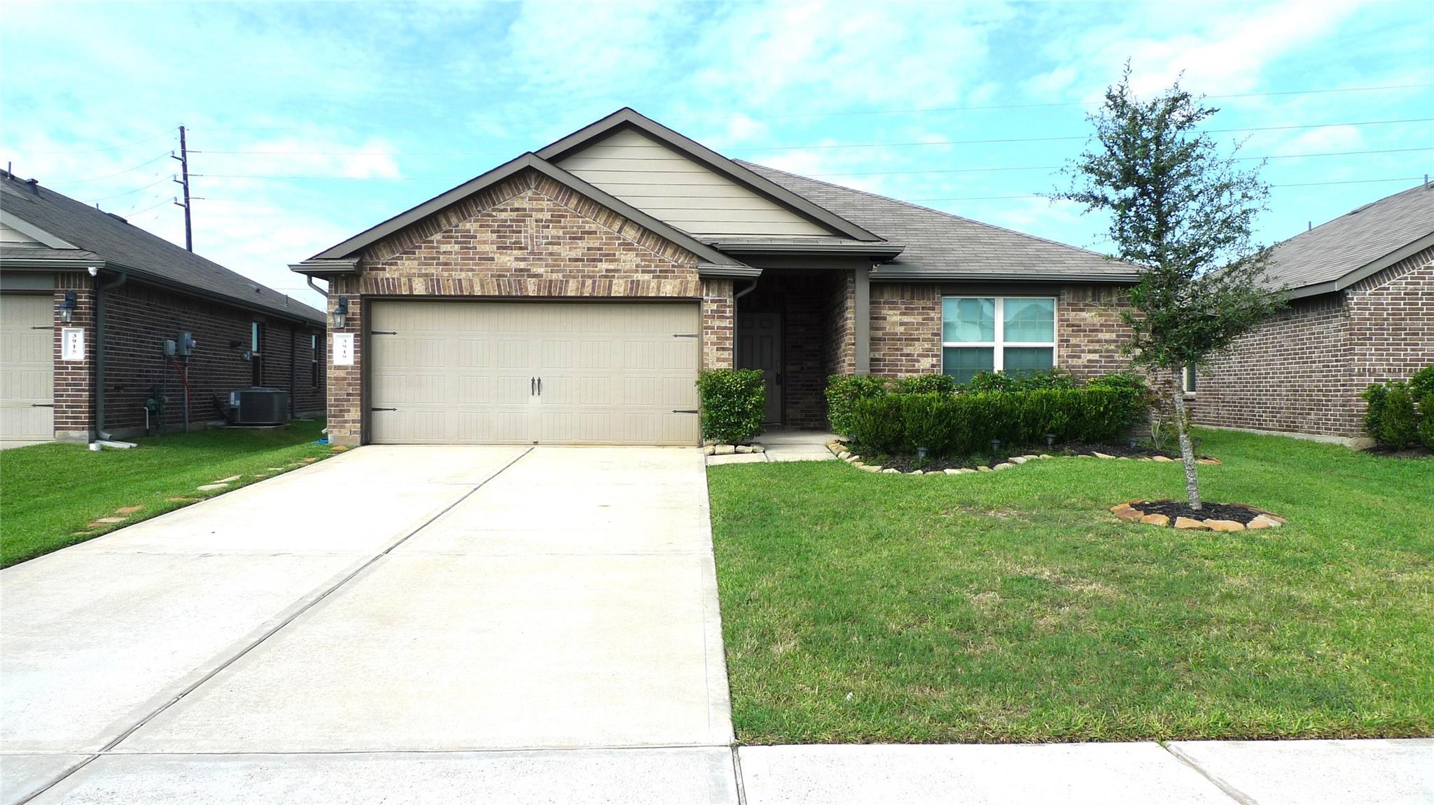 3919 Mcdonough Way