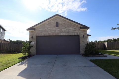 Photo of 115 Resilient Gale Ct, Magnolia, TX 77354 (MLS # 74775922)