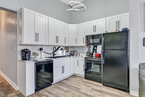 Tiny photo for 1820 Market Street #2, Galveston, TX 77550 (MLS # 62708653)