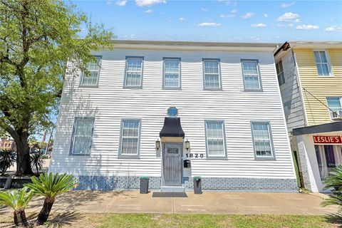 Homes For Rent - 1820 Market Street #2<br/> Galveston, TX 77550