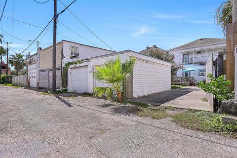 Tiny photo for 1820 Market Street #2, Galveston, TX 77550 (MLS # 62708653)