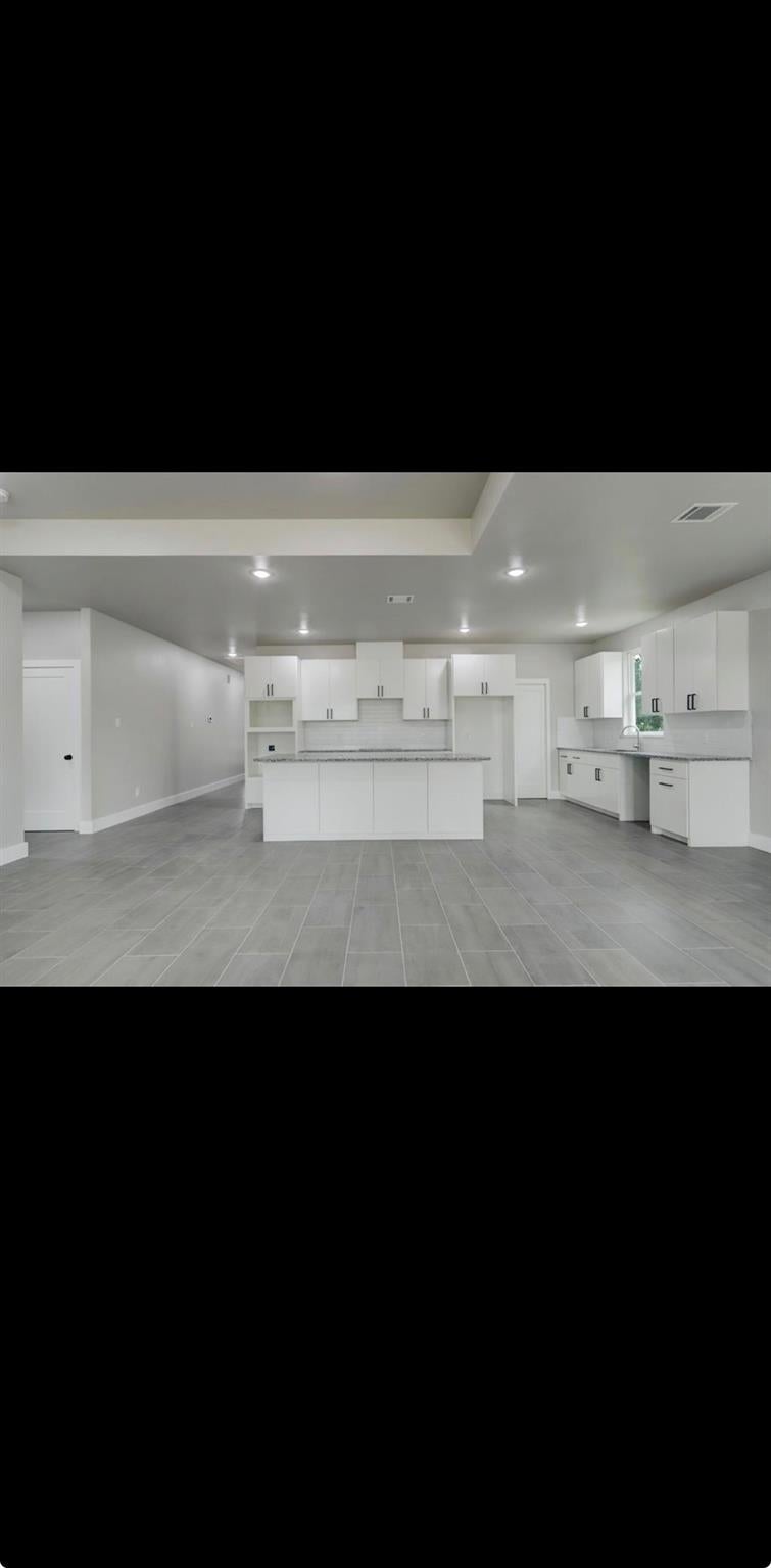 884 Road 5203