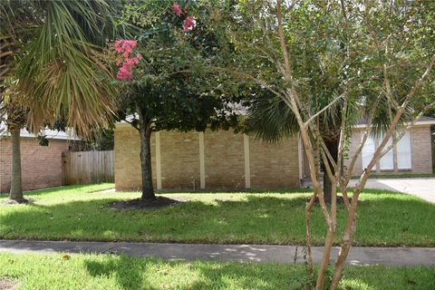 Photo of 16627 Gaeldom Lane, Houston, TX 77084 (MLS # 53914297)
