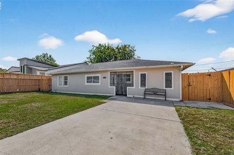 Photo of 5714 Southwind Street, Houston, TX 77033 (MLS # 60945863)