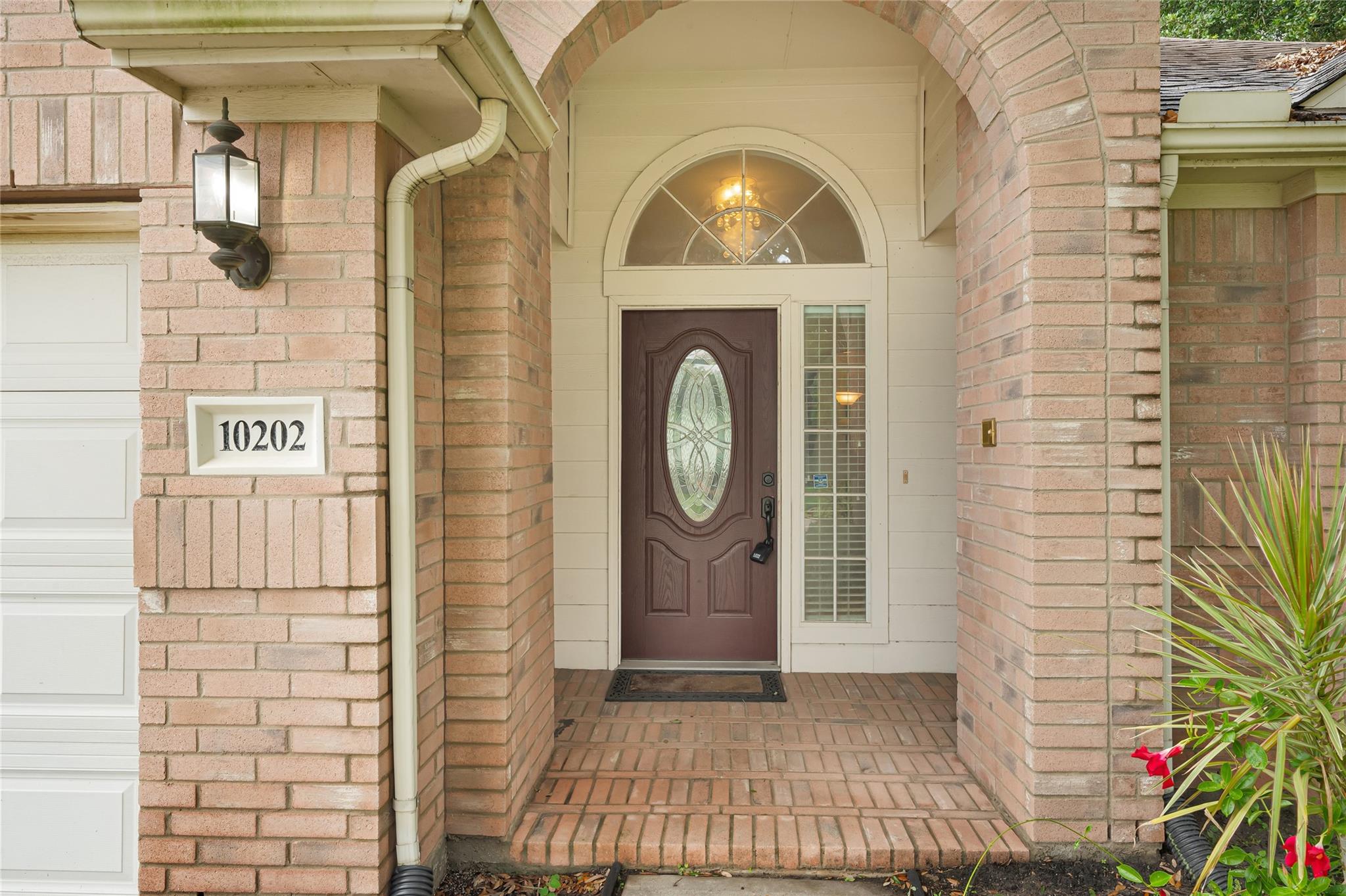 10202 Squirehill Court