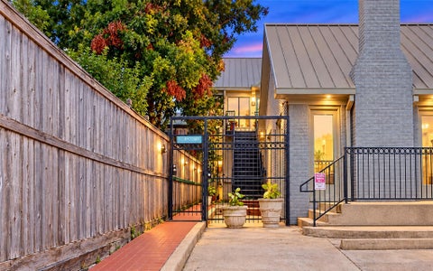 Photo of 2102 S Branard Street #B, Houston, TX 77098 (MLS # 34934595)