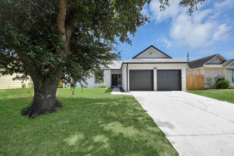 Photo of 22814 Pebworth Place, Spring, TX 77373 (MLS # 45505820)