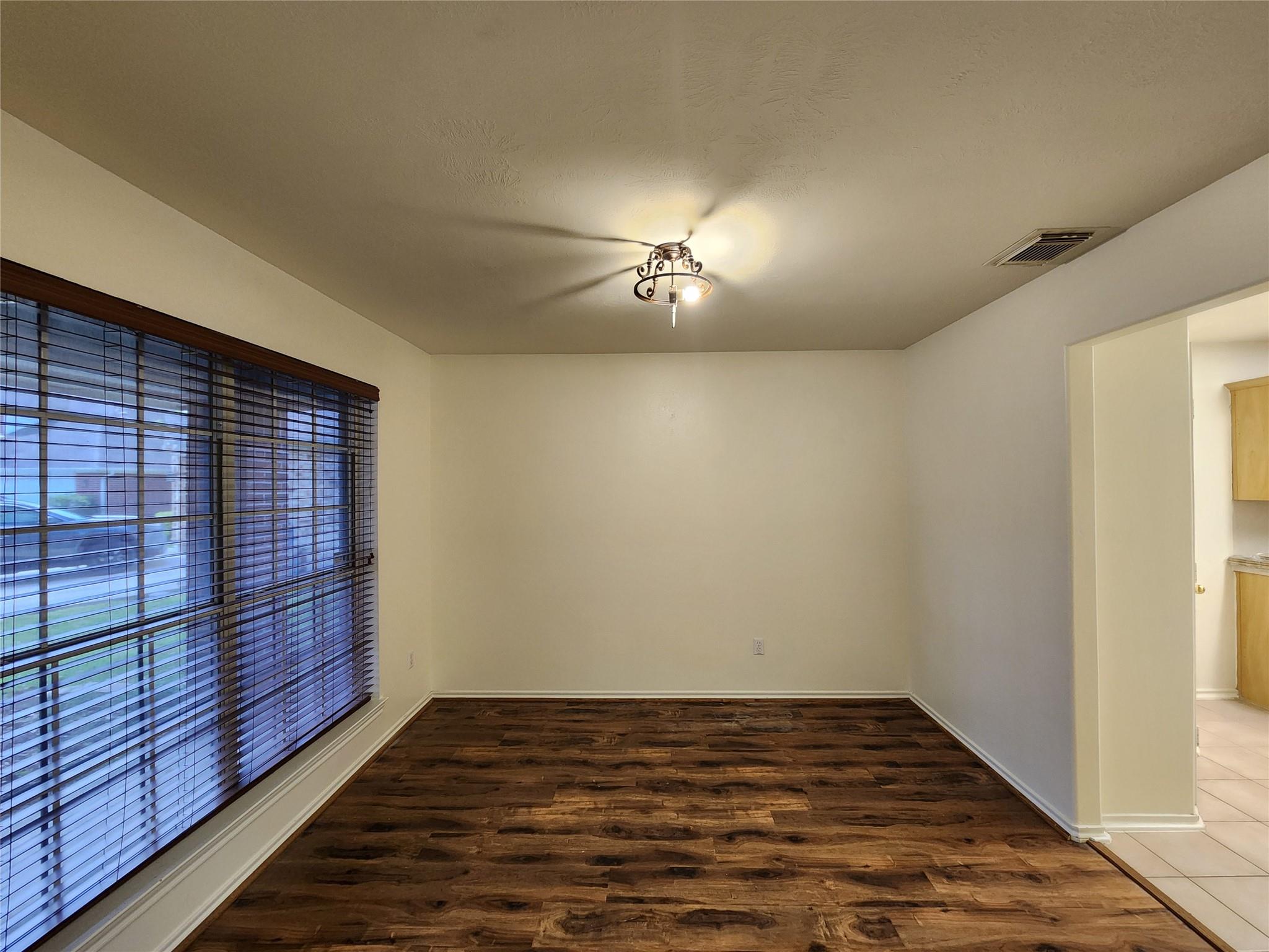 24422 Travis House Lane