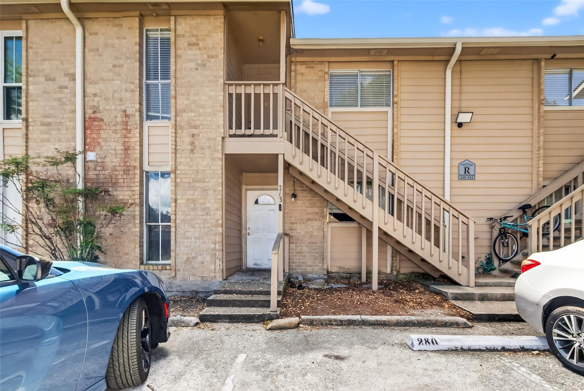 1505 Ward Road 214