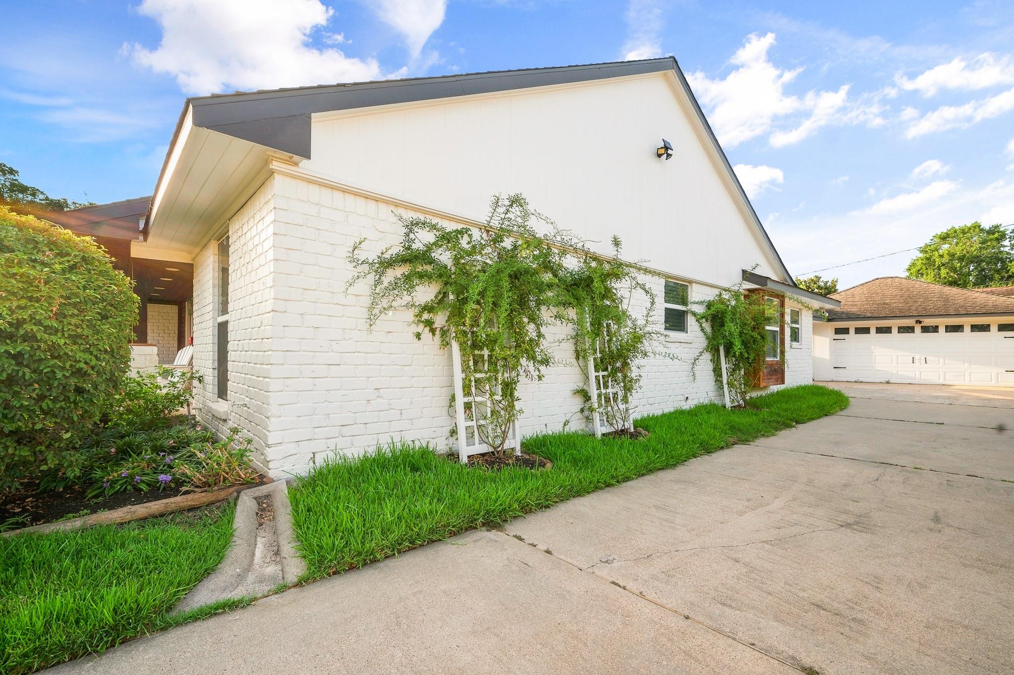 10703 Valley Forge Drive