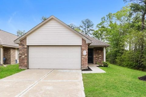 Photo of 2723 S Lina Court, Conroe, TX 77301 (MLS # 71232822)