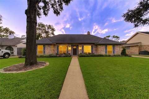 Photo of 2523 Anniston Drive, Houston, TX 77080 (MLS # 96836632) Photo of 2523 Anniston Drive, Houston, TX 77080 (MLS # 96836632)
