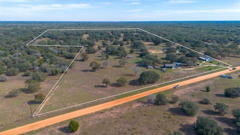 Vacant Land For Sale - 1009 Private Road 1024<br/> Lavaca County, Hallettsville, TX 77964