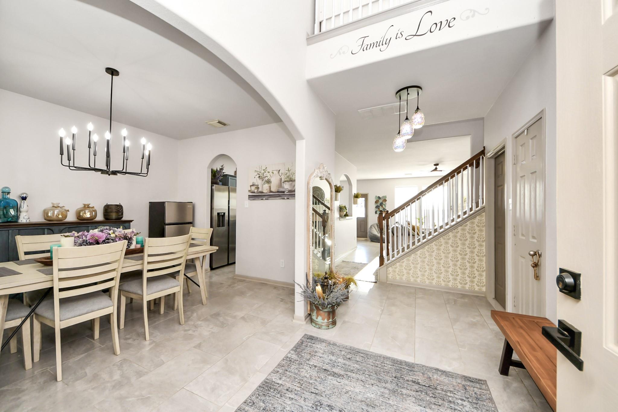 5906 Coyote Echo Drive