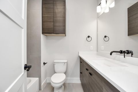 Tiny photo for 313 Charlock Street, Houston, TX 77022 (MLS # 55835512)