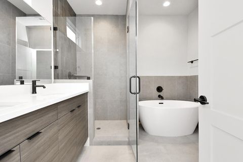 Tiny photo for 313 Charlock Street, Houston, TX 77022 (MLS # 55835512)