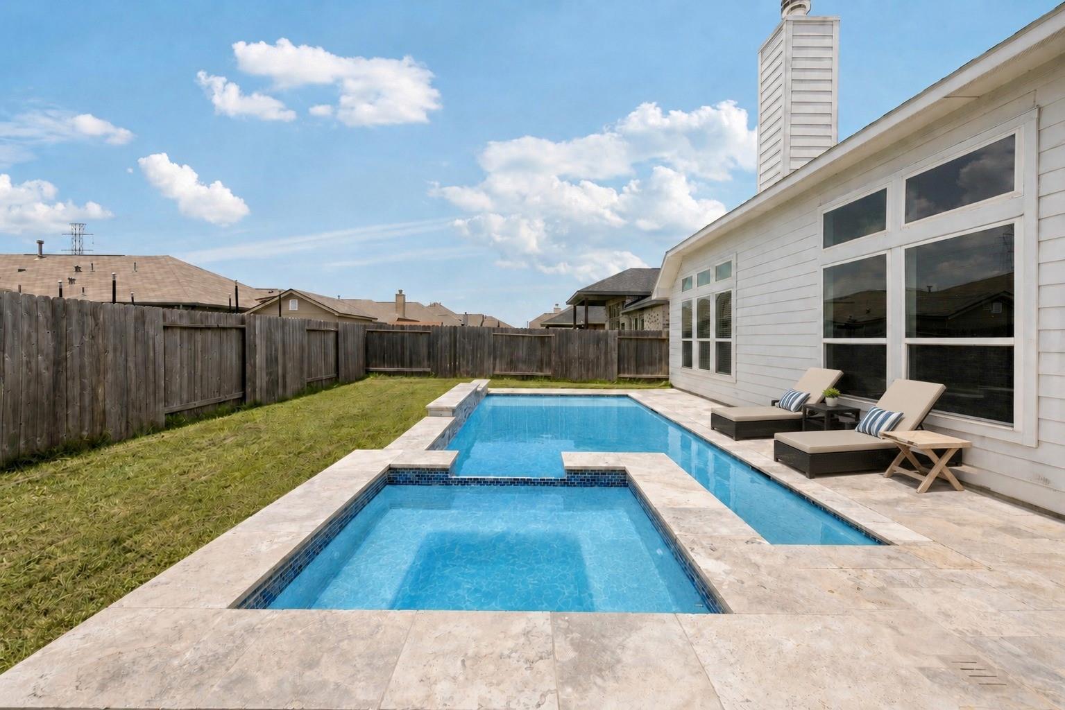 8803 W Crescent Lake Circle