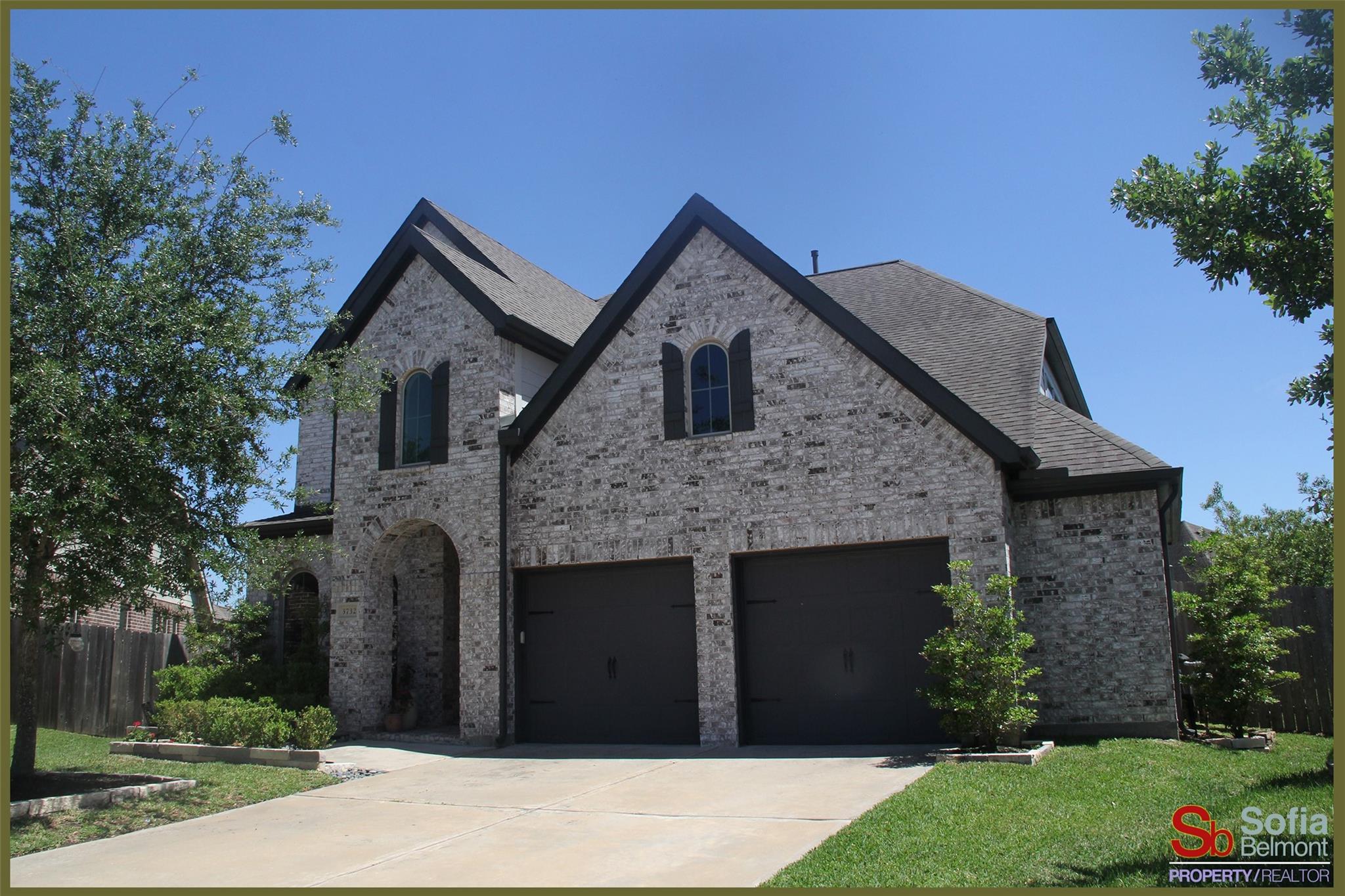 3732 Windsong Park Court Court NE