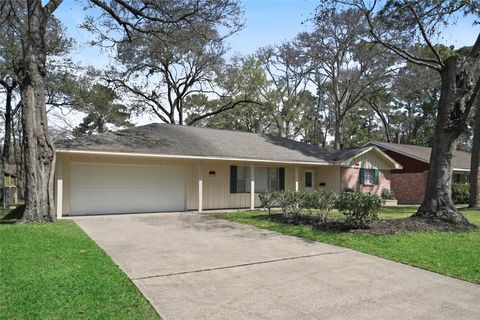 Photo of 10306 Eddystone Drive, Houston, TX 77043 (MLS # 66750363)