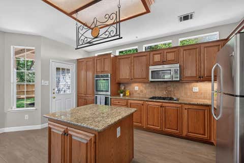 Tiny photo for 14 Treescape Circle, The Woodlands, TX 77381 (MLS # 78482331)