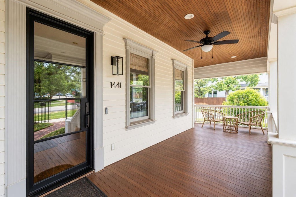 Photo of 1441 Waverly Street, Houston, TX 77008 (MLS # 63900423)