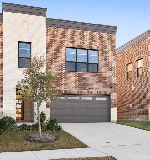 Photo of 2041 Layla Drive, Waxahachie, TX 75165 (MLS # 32529898)