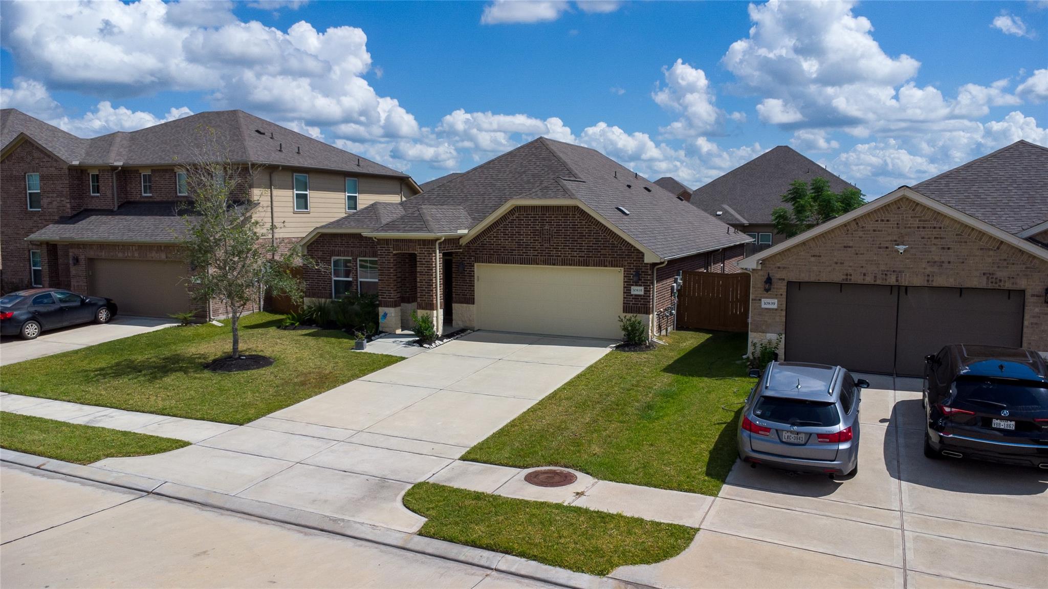 10835 Cliffs View Drive