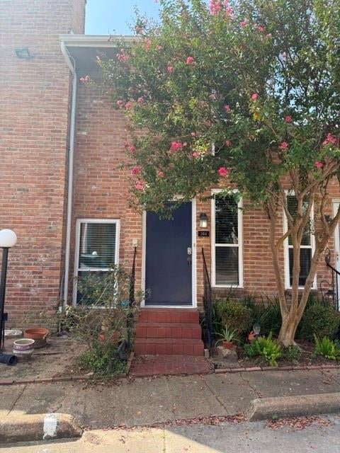 Photo of 3200 S Gessner Road #344, Houston, TX 77063 (MLS # 33042299)