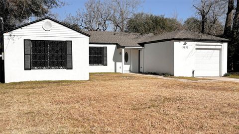3930 Hartel Street Beaumont TX 77705