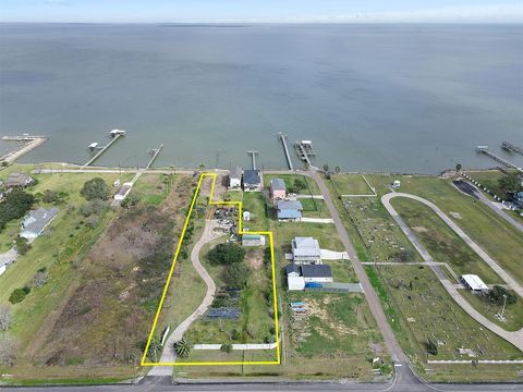 Vacant Land For Sale - 2219 Avenue A<br/> San Leon, TX 77539