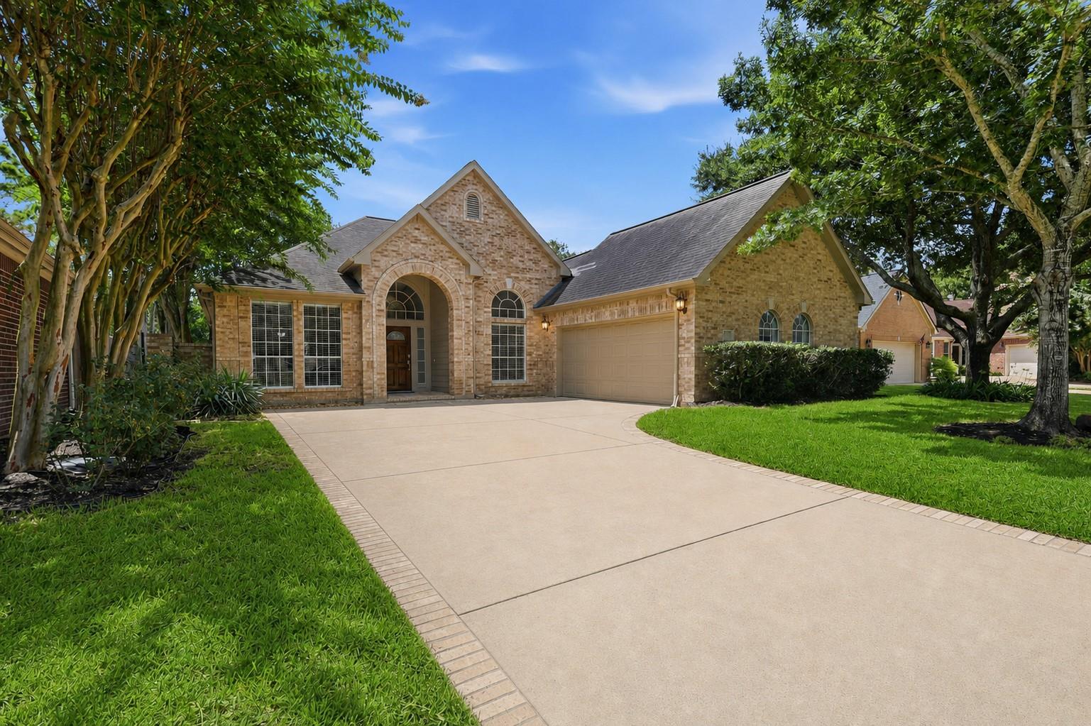 21015 Eagle Bend